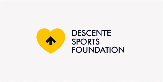 데상트 스포츠재단 시그니처 가로형 3